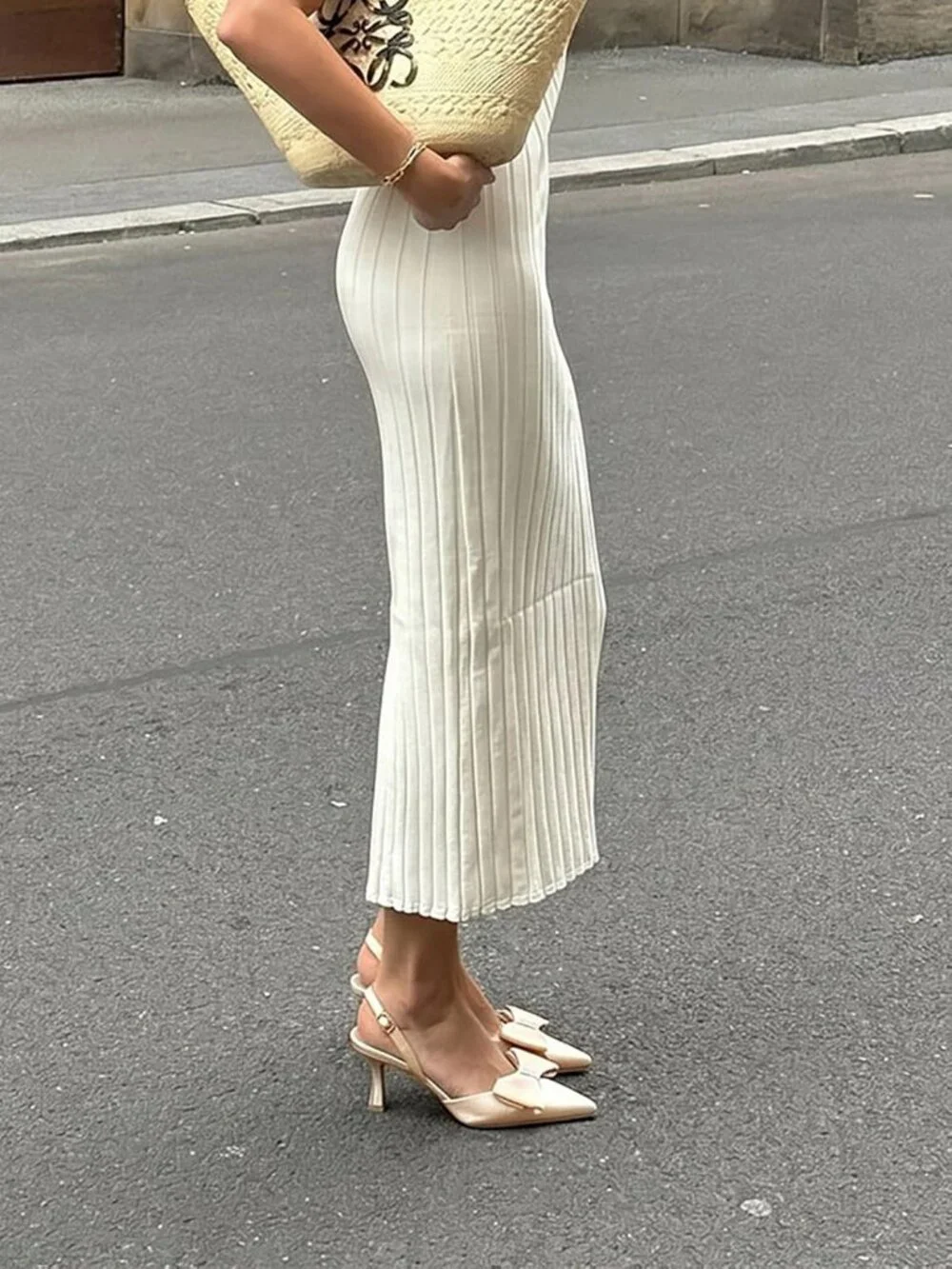 Women's Champagne Gold Rubber Satin Bow Slingback Kitten Heel Pointed Toe Pumps